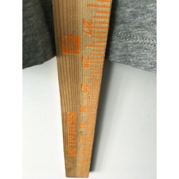 J Crew Basic Minimal Tee Shirt V-neck Short Sleeve - Picture 6 of 6